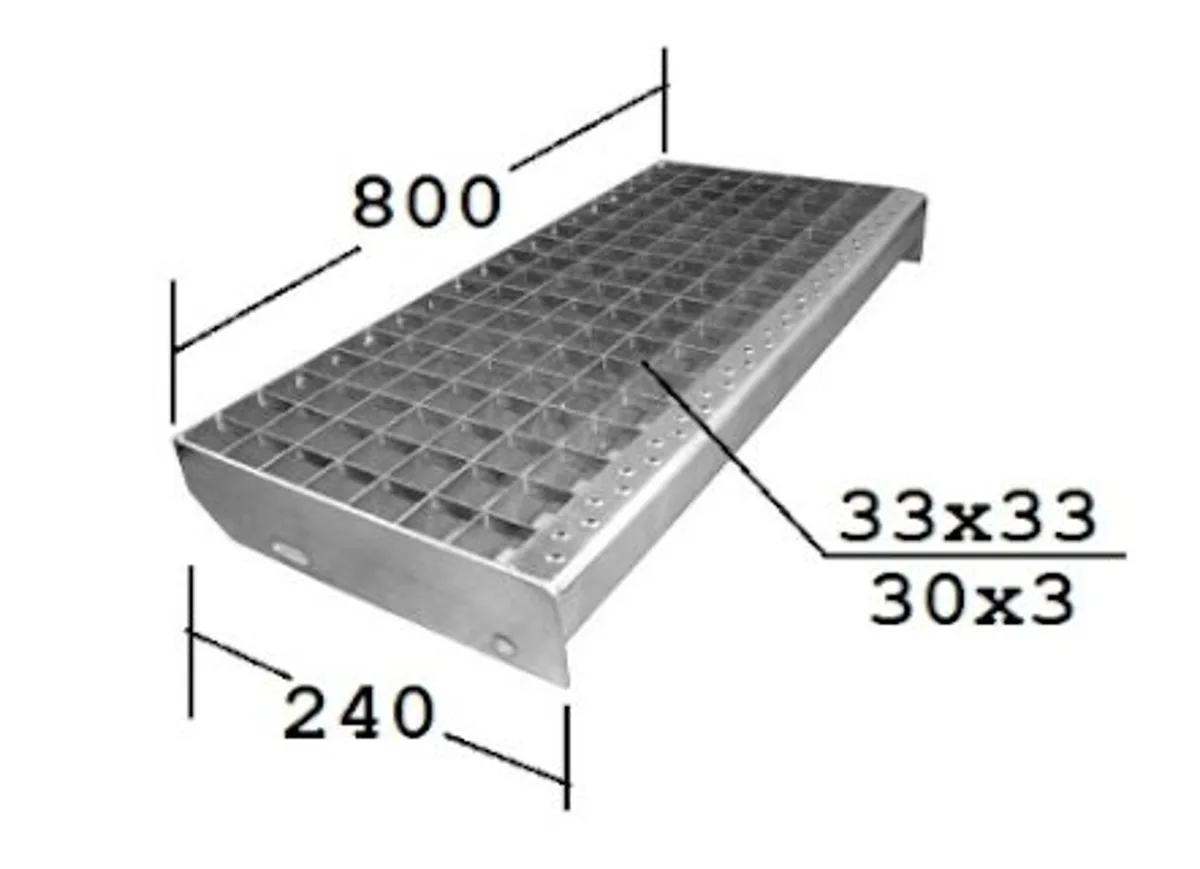 Лестничная ступень Р 33х33/30х2 Zn 800х240 мм